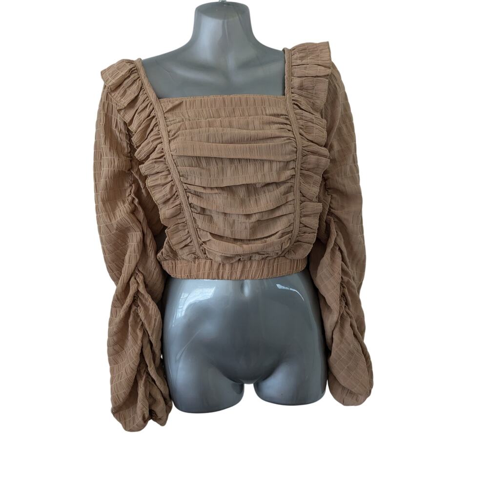 HYFVE Sz M ONLY ME Smocked Top With Dramatic Puffy, Flouncy Sleeves